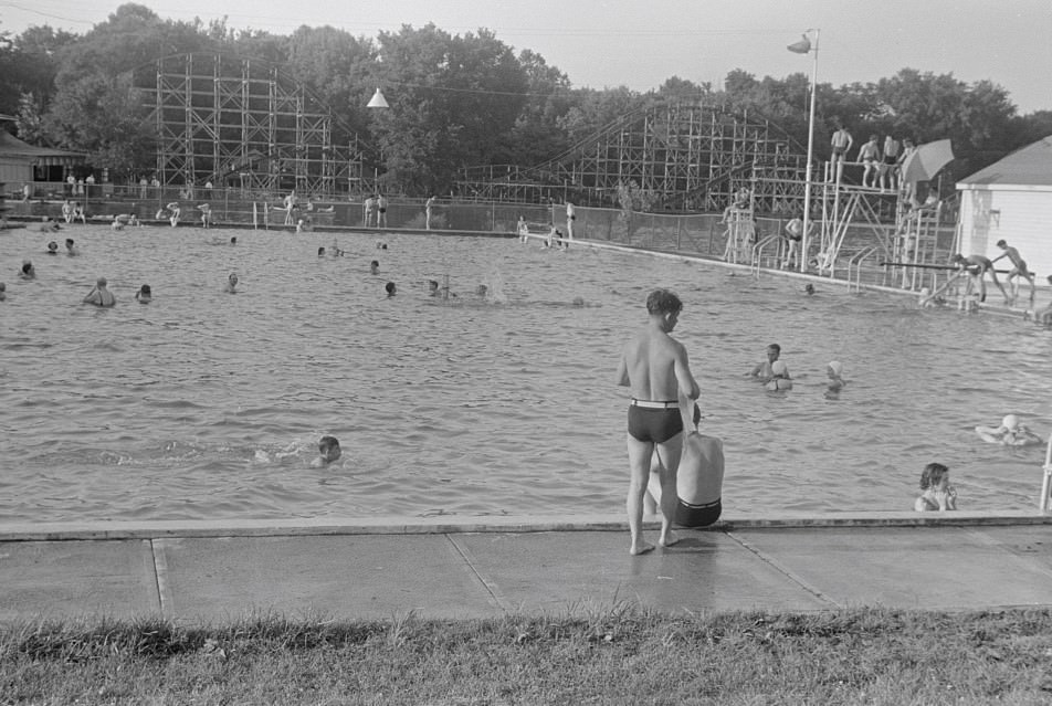 #42 Swimming pool at Buckeye Lake Amusement Park, Columbus, Ohio, 1938.