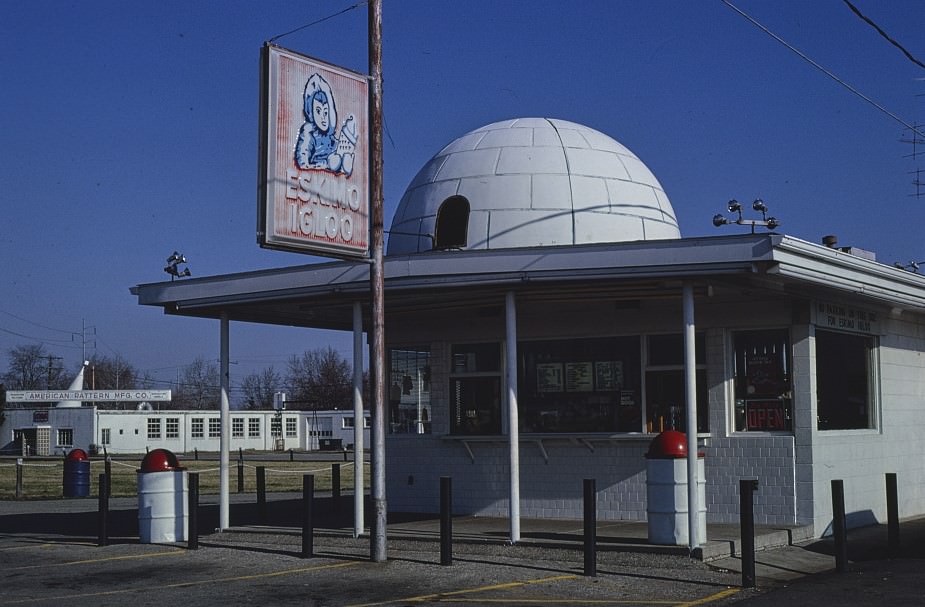 #114 Eskimo Igloo Ice Cream shop, Columbus, Ohio, 1980.