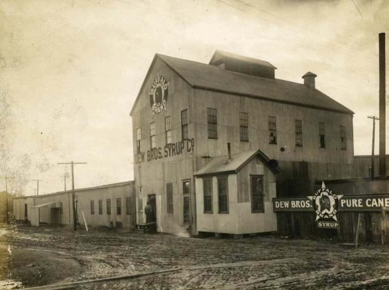 #92 Dew Brothers Syrup Company, 1911.