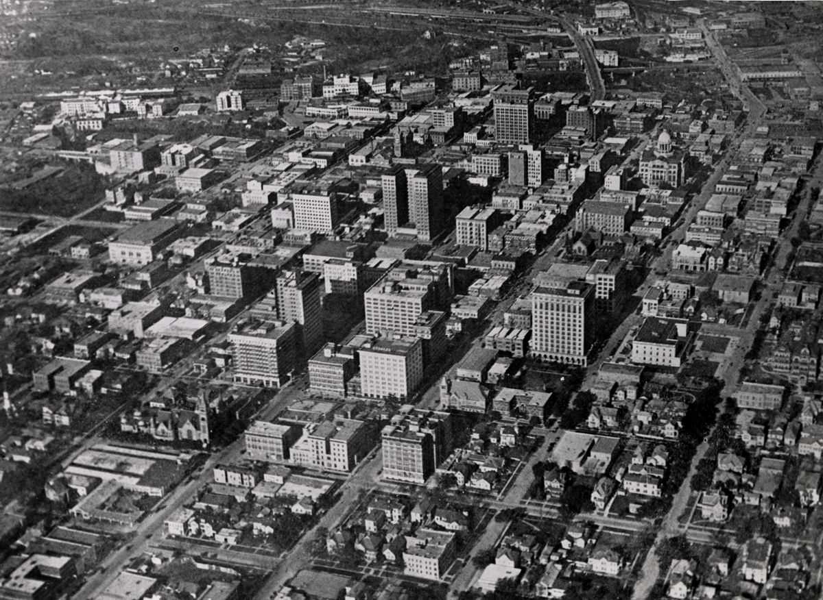 #3 Bird’s-eye view of Downtown Houston from above, 1920.