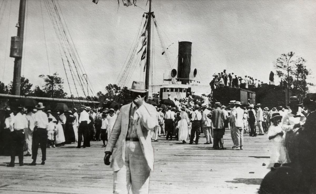 #13 Saltilla at Houston Ship Channel’s second opening, 1915.
