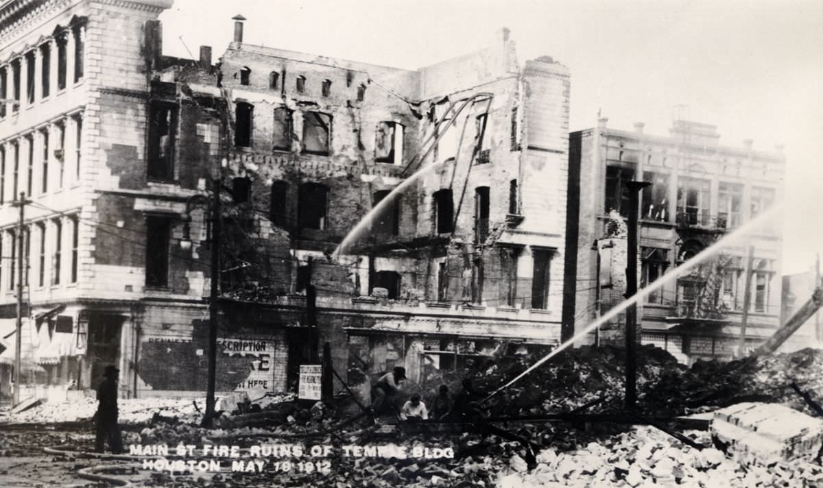 #18 Temple Building fire ruins on Main Street, Houston, 1912