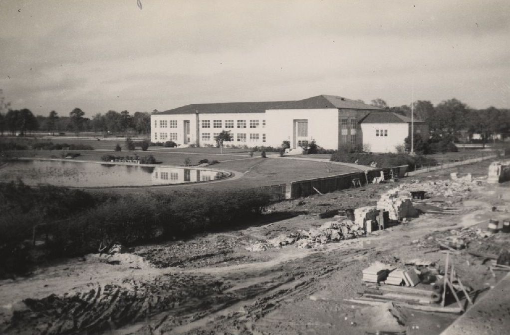 #7 Science Building with Ezekiel Cullen Building construction, Houston, 1949