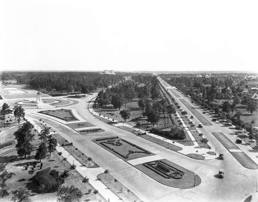 #12 Hermann Park esplanade aerial view, Houston, 1940s