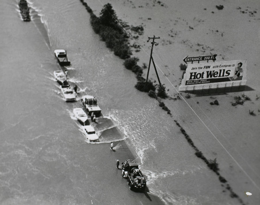 #15 Flood with vehicles and boats, Houston, 1960.