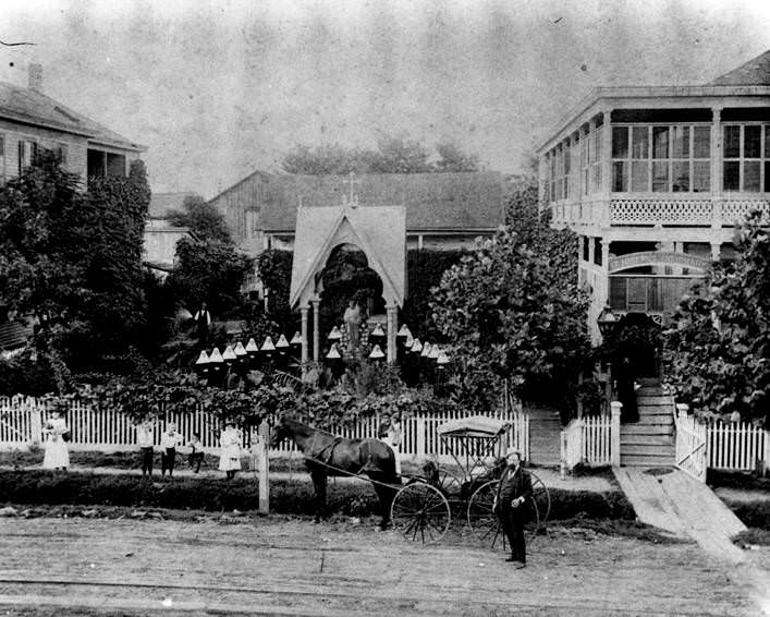 #37 Scene at St. Joseph’s Infirmary, Houston, December 4, 1917.