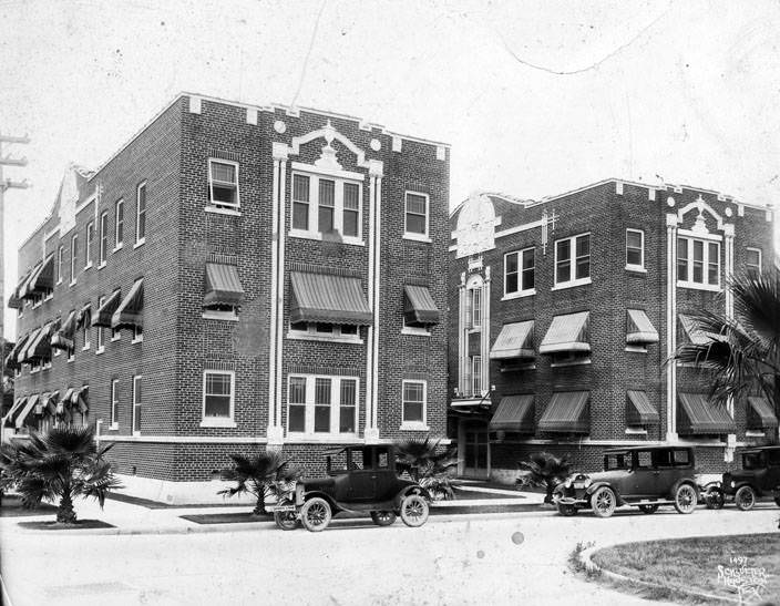 #54 An apartment buildings, 1920s