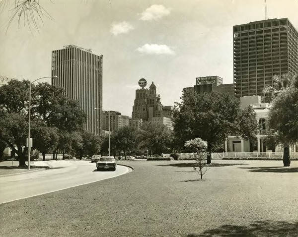 #23 Memorial Drive with Houston skyline, 1960s