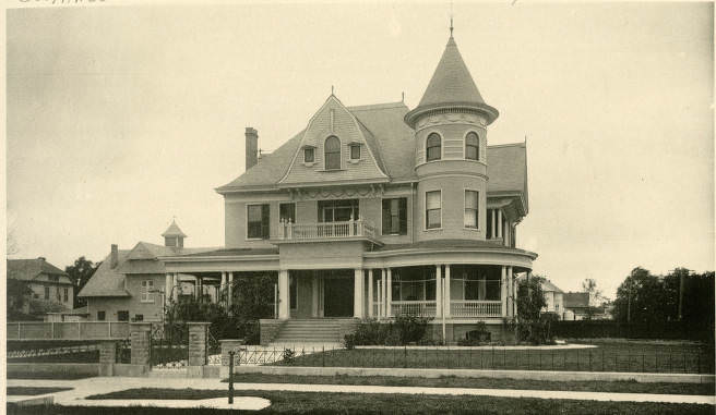 #38 Hugh Waddell house and garden, Houston, circa 1900s.