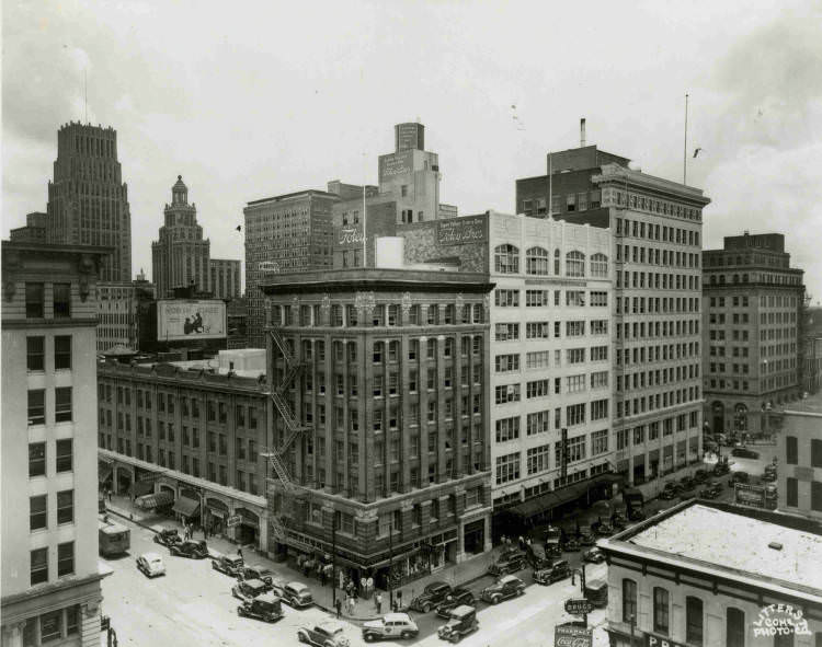 #37 Downtown Houston scene, 1930s