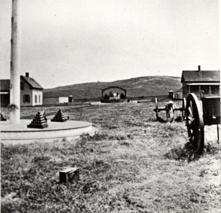 #5 Presidio looking east, 1870s