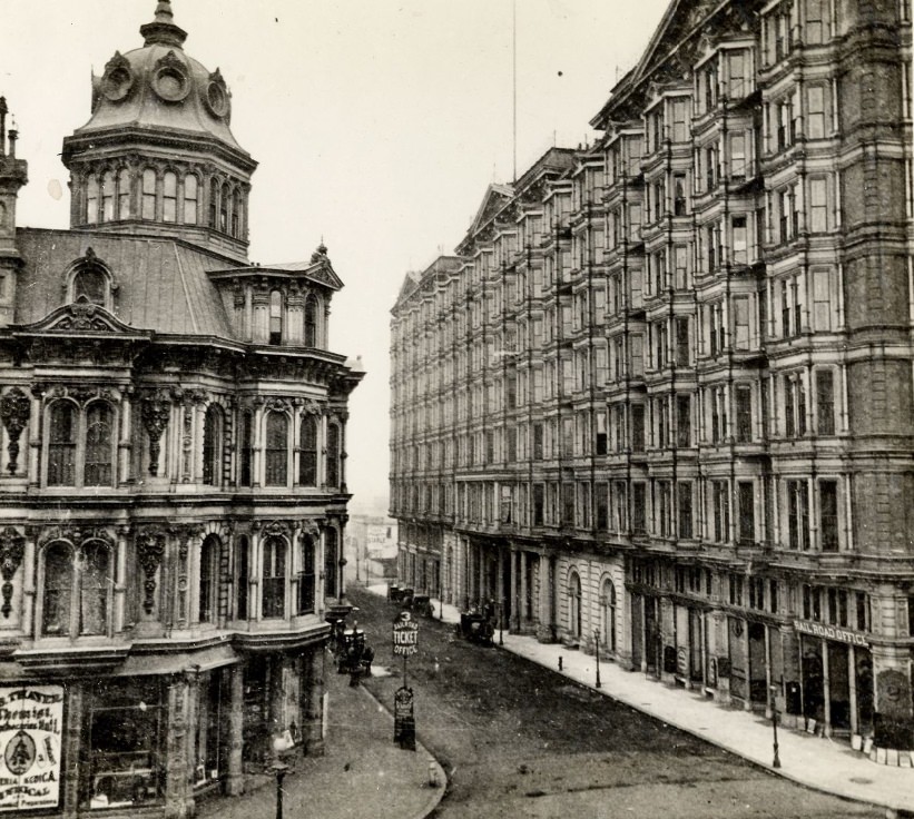 #61 New Montgomery from Market Street with Palace Hotel, 1876