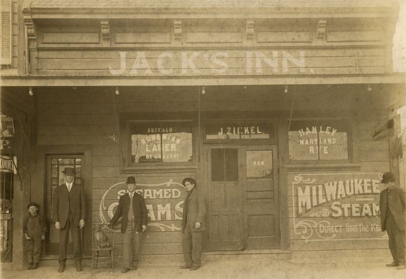 #117 Jack’s Inn, 1909