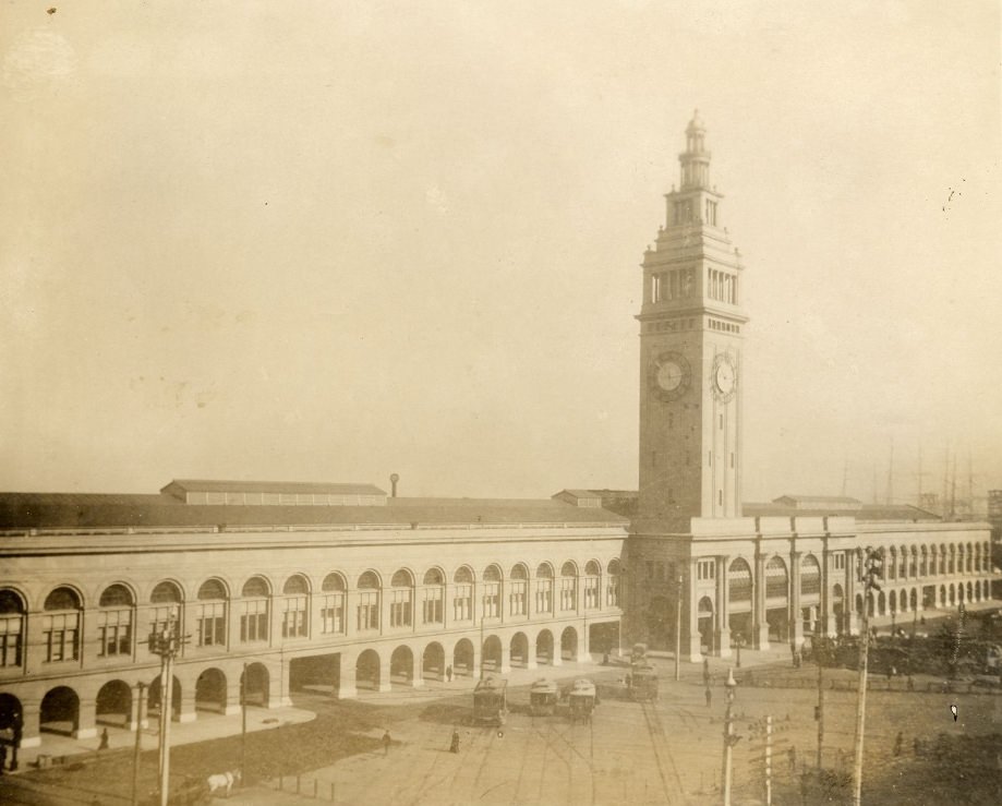 #20 Ferry Building, 1900