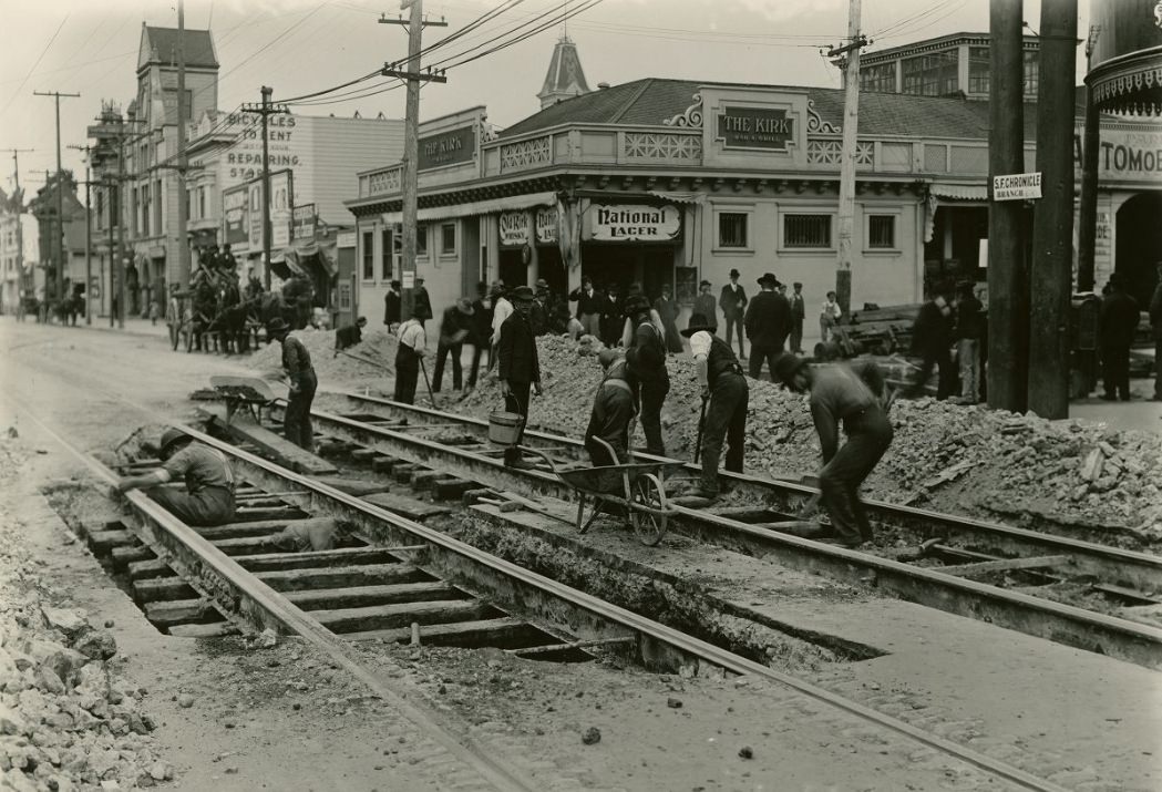 #23 Track reconstruction on Haight Street, July 20, 1906