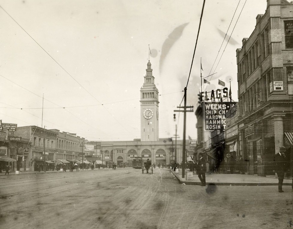 #28 Ferry Building, 1908