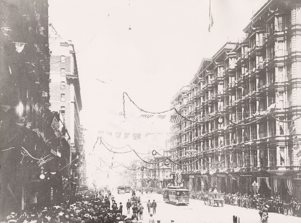 #96 Market Street at the Palace Hotel, 1904