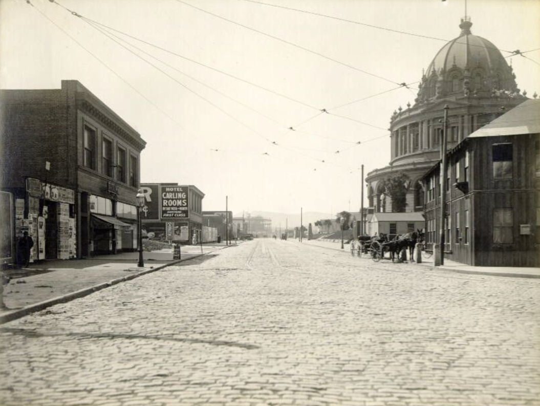 #84 Civic Center, 1913.
