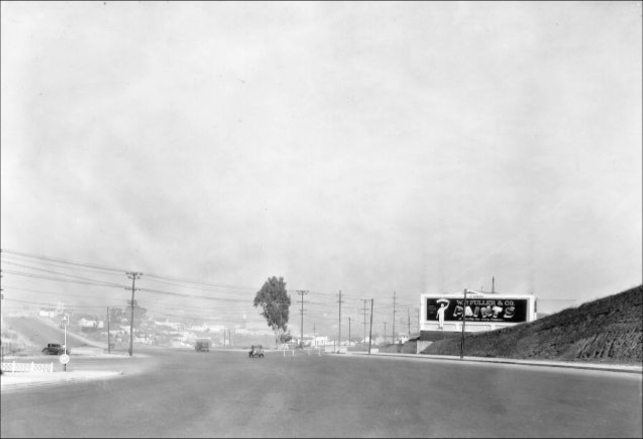 #98 Bayshore Boulevard at Third Street in 1929.