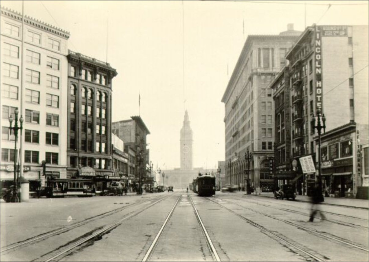 #104 Market near Drumm Street looking toward the Ferry Building in 1927.