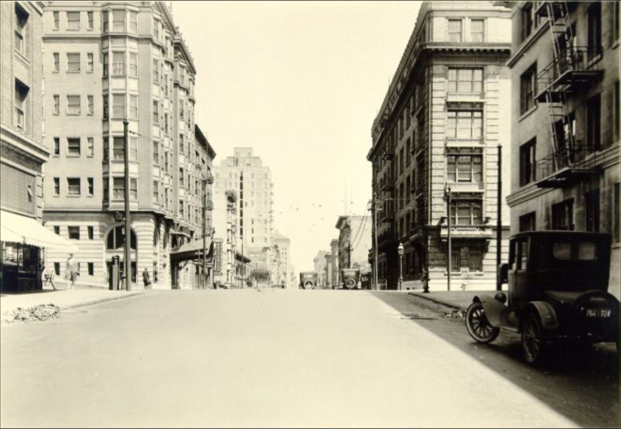 #123 Post Street at Leavenworth, 1926