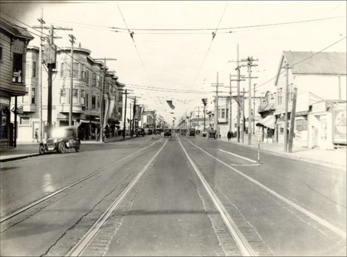 #169 Mission Street at Onondaga and Russia looking north, 1925