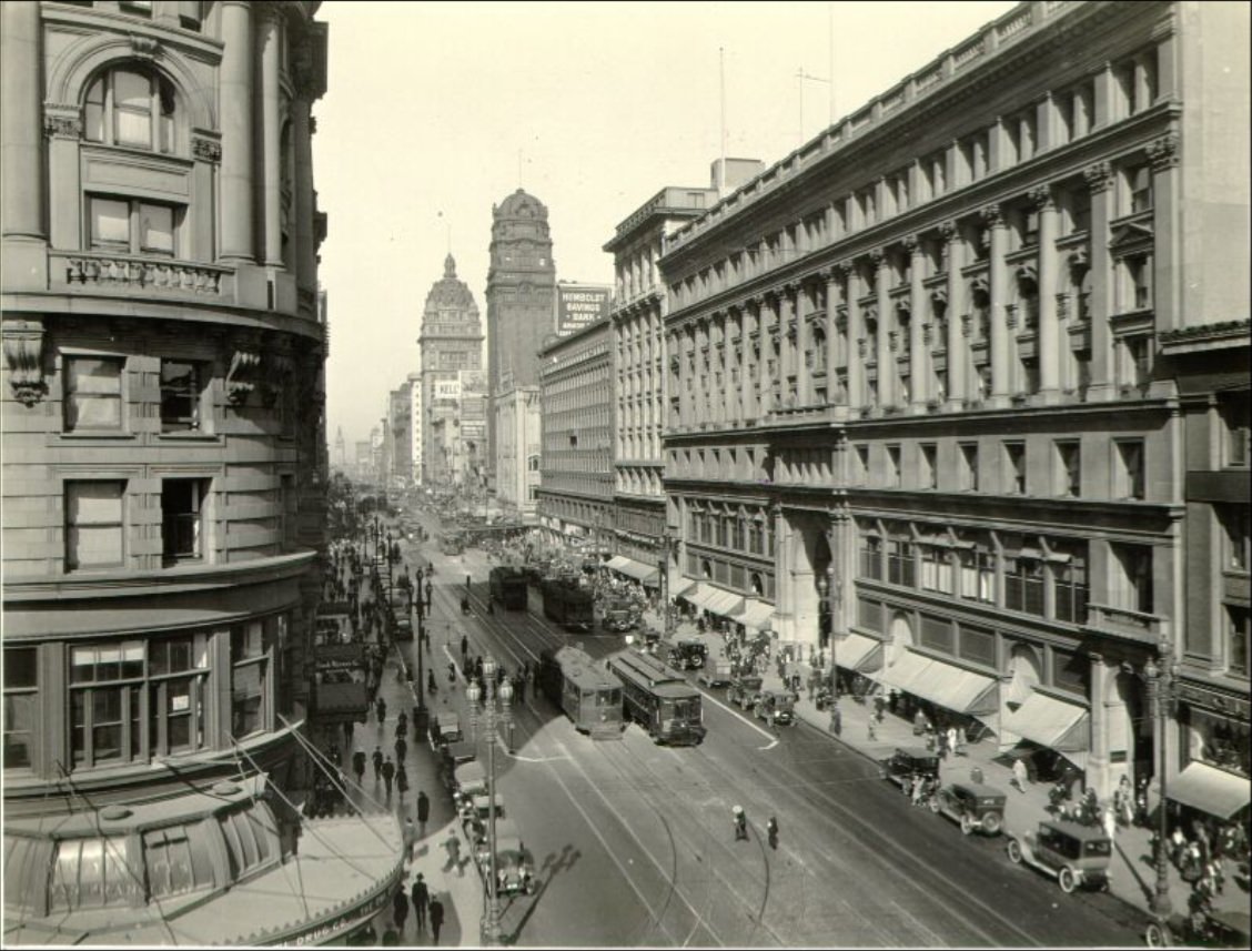 #21 Market at Powell Street looking east in the 1920s.