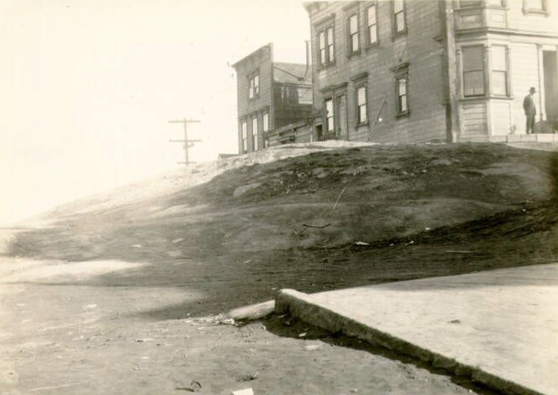 #15 Montgomery and Union Street, 1927