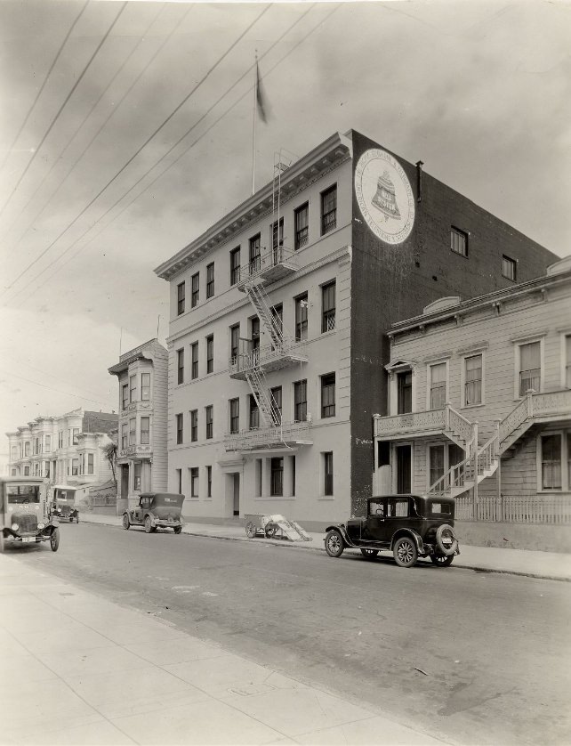 #22 Pacific Telephone & Telegraph Company building at 1045 Capp Street, 1928