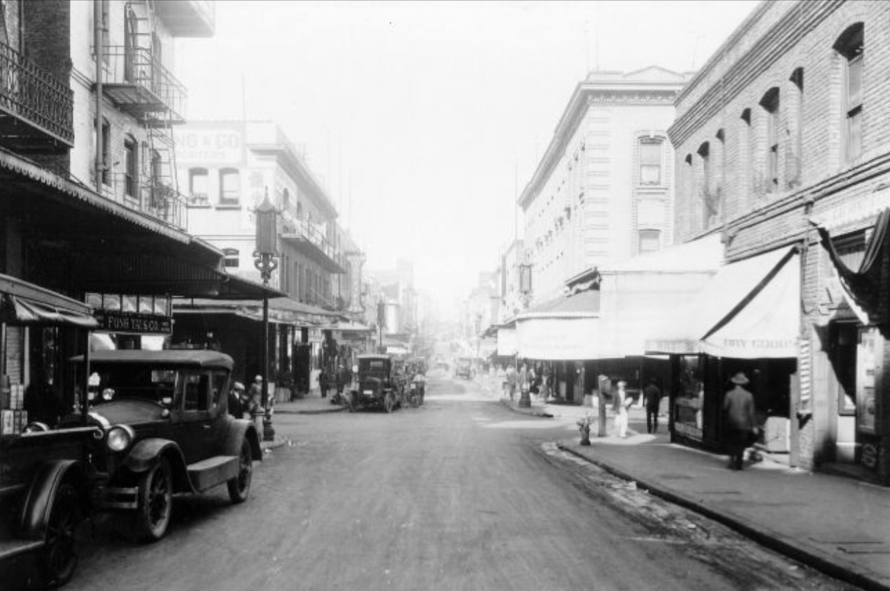 #23 Grant Avenue at Jackson Street, 1926