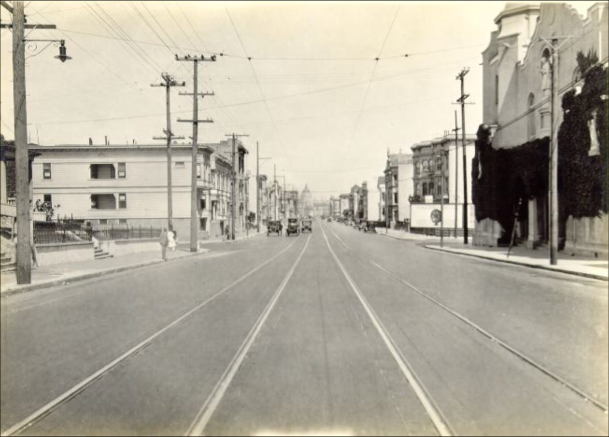 #25 Howard Street between 18th and 19th in 1927.