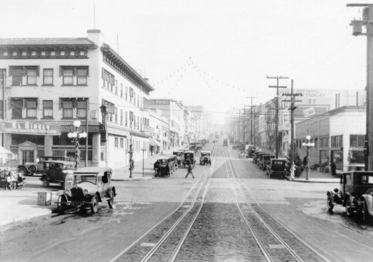 #102 California Street at Polk, 1925