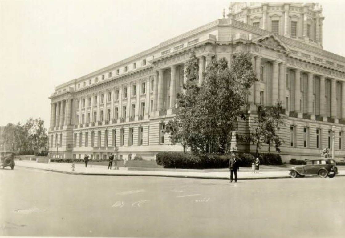 #117 City Hall, 1929