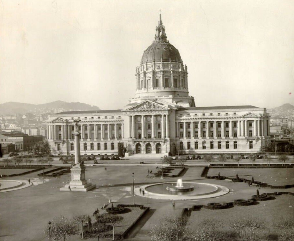 #129 Civic Center Plaza in the 1920s