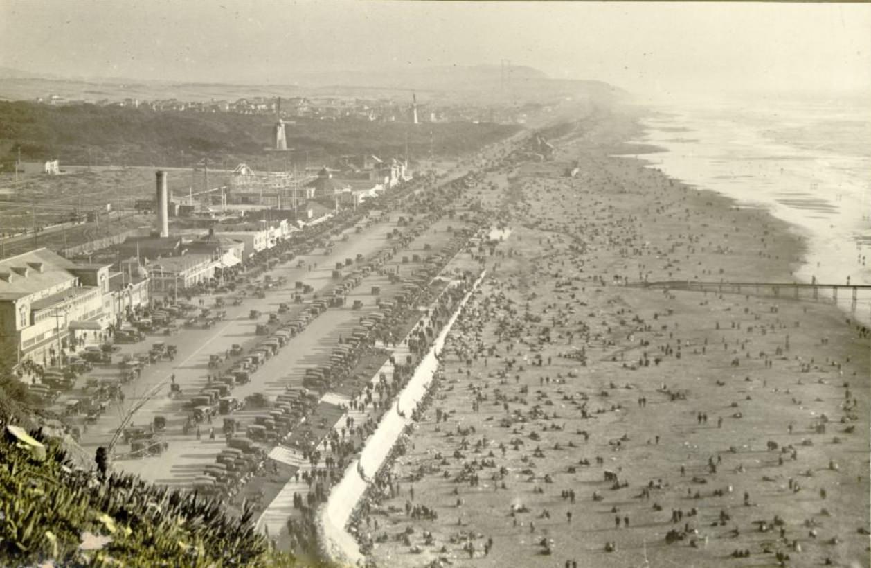 #137 Ocean Beach in the 1920s