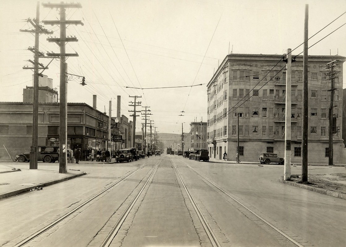 #168 Chestnut at Fillmore Street, 1929