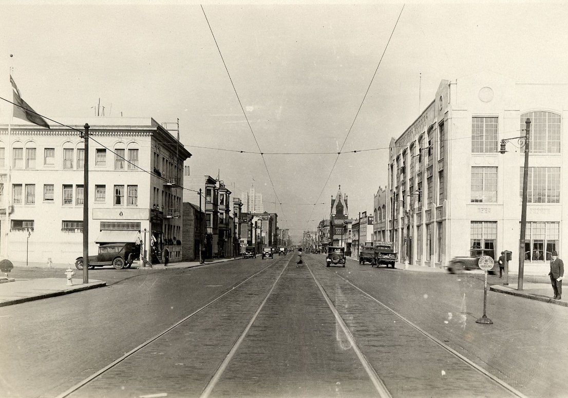 #196 Howard Street at 7th, 1926