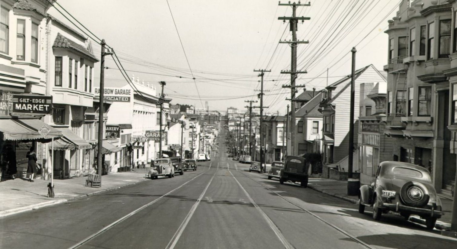 #210 Sacramento Street looking downtown from Presidio Avenue, 1944