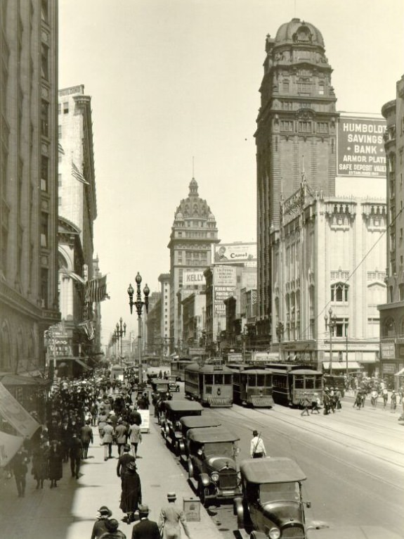 #8 Market Street, looking east from Stockton in the 1930s