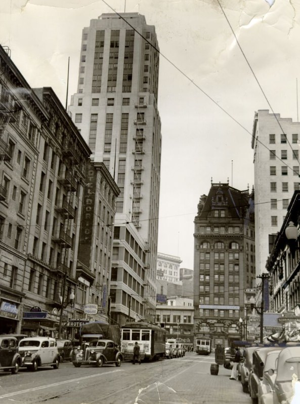 #124 Downtown Third and Market Streets, 1939