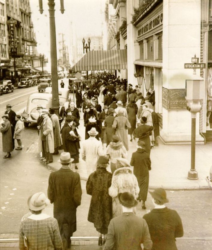 #10 Crowd at Geary and Stockton streets, 1935