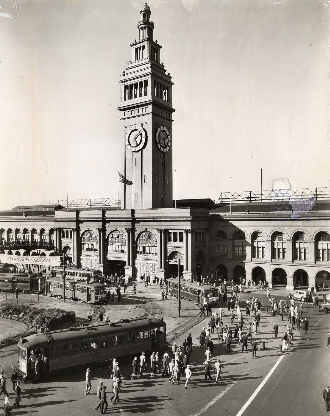 #147 Ferry Building in the 1930s