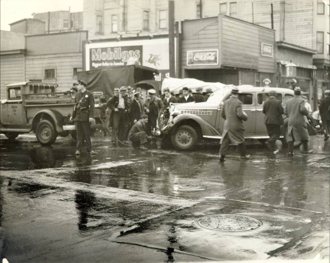 #25 Scene of automobile accident at Third and Harrison streets, 1936