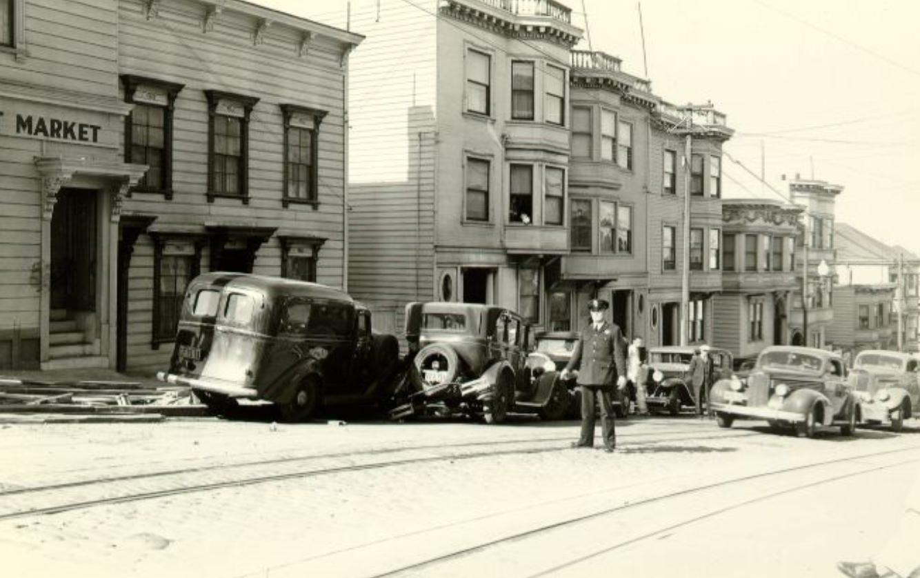 #28 Hyde Street near Bay, 1938