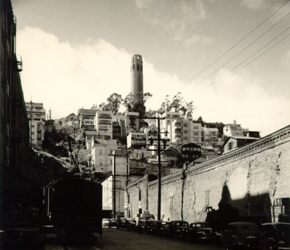 #30 Griffing’s Warehouse on Filbert Street with Telegraph Hill in background in the 1930s
