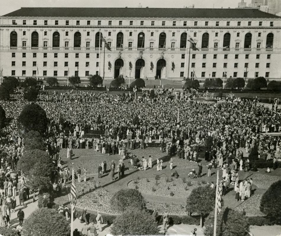 #40 State Building in the Civic Center, 1932
