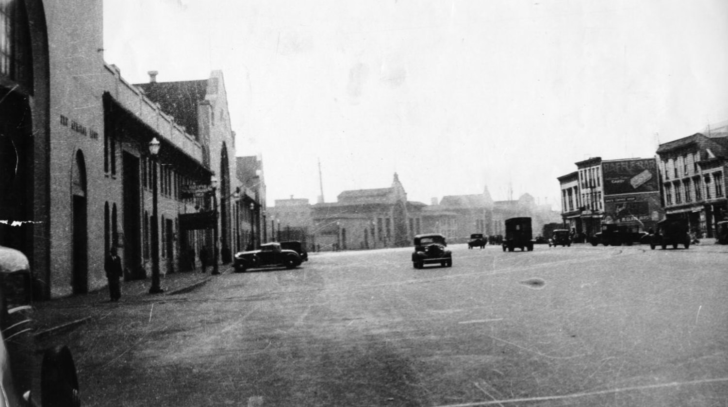 #68 Embarcadero south of Ferry Building, 1936