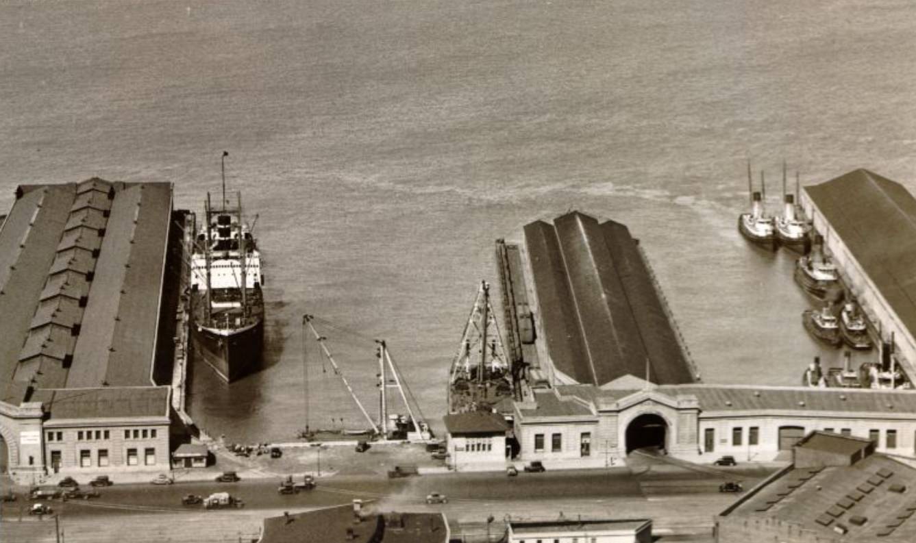 #69 View of piers, 1938