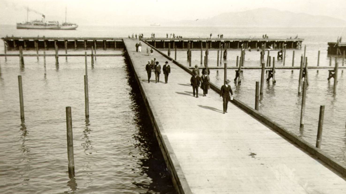 #71 Captain P.B. Lamb, Charles S. Tripler, and Mark Fontana at Marina Yacht Harbor, 1931