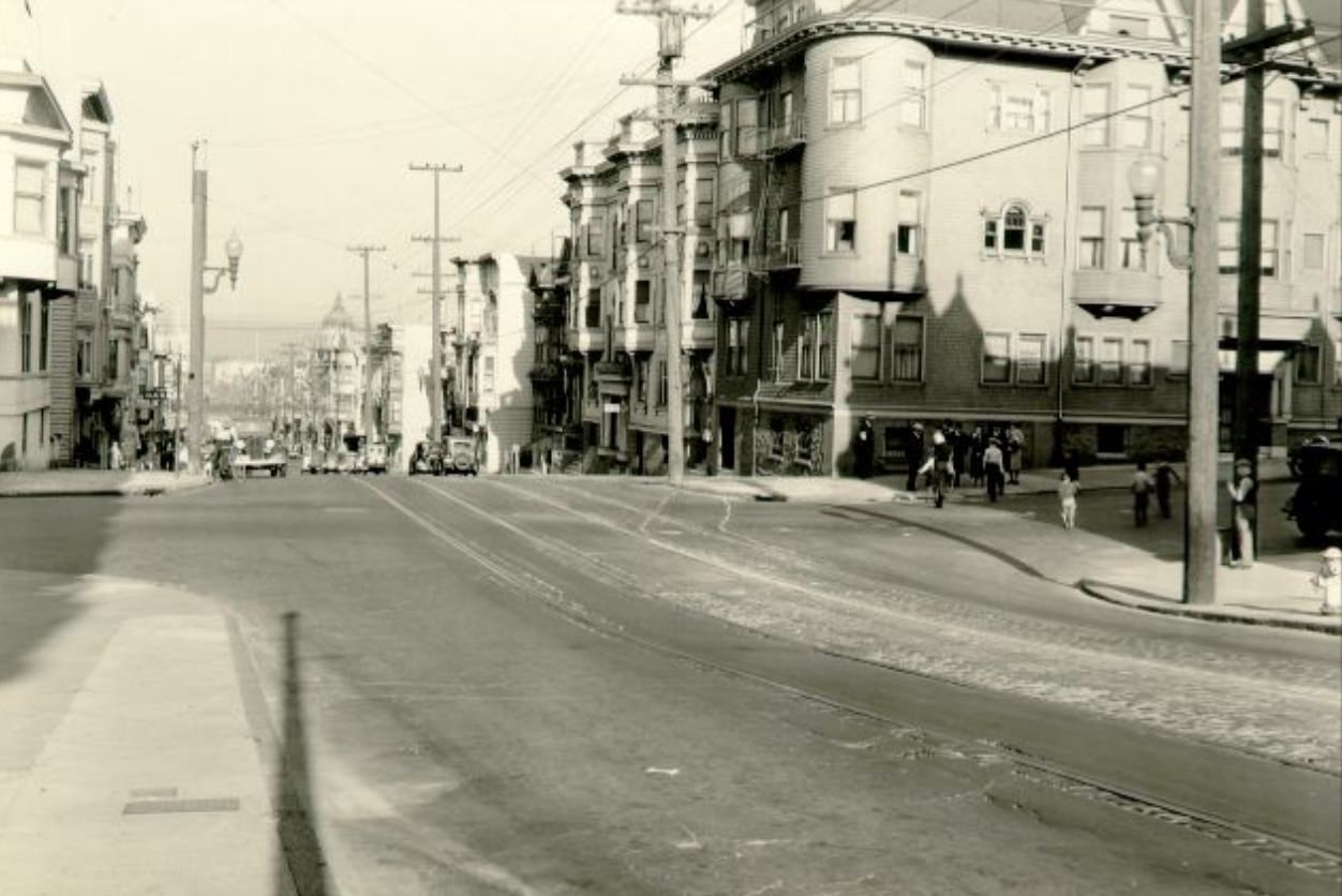 #85 McAllister at Steiner Street, 1934